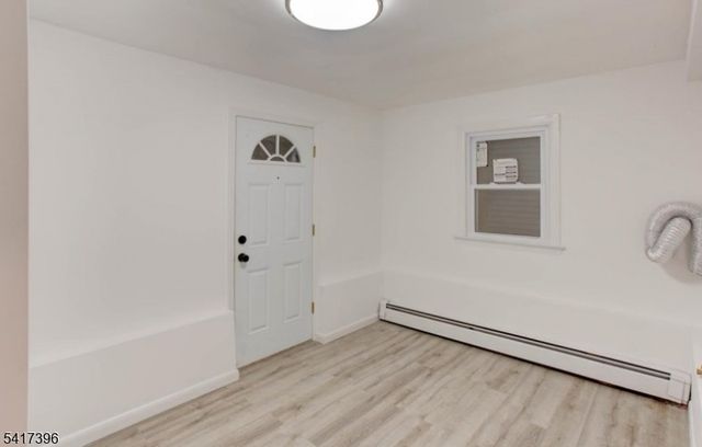 215 E 10Th Ave, Roselle Boro, NJ 07203
