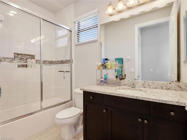 2756 Crystal WAY, Naples, FL 34119