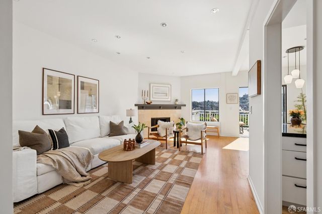 671 Alvarado Street, San Francisco, CA 94114