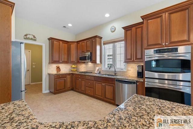 141 Timber Hill Drive, Monroe, NJ 08831