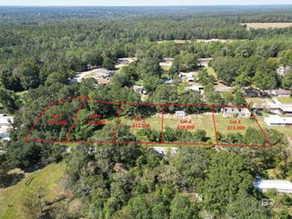 10 Van Hoosen Road, Flomaton, AL 36441