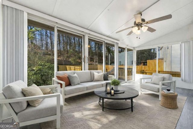 3517 Kennesaw Station Drive NW, Kennesaw, GA 30144