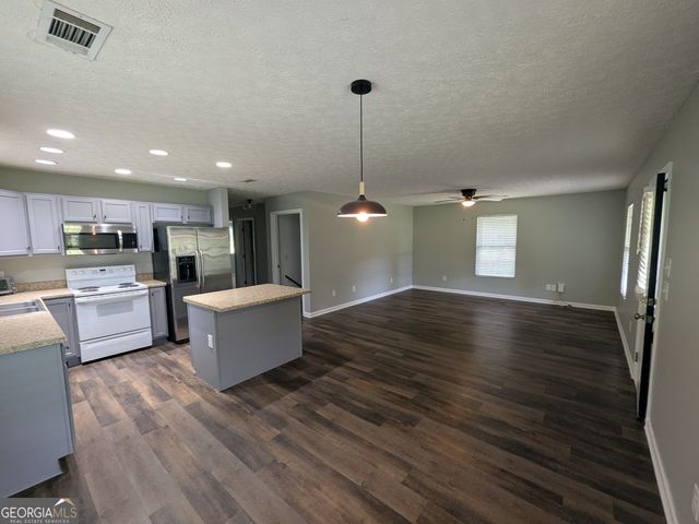 58 E Pinewood Drive, Dahlonega, GA 30533