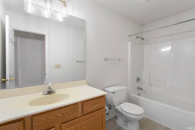 4117 Cherry Pointe Drive, South Bend, IN 46628