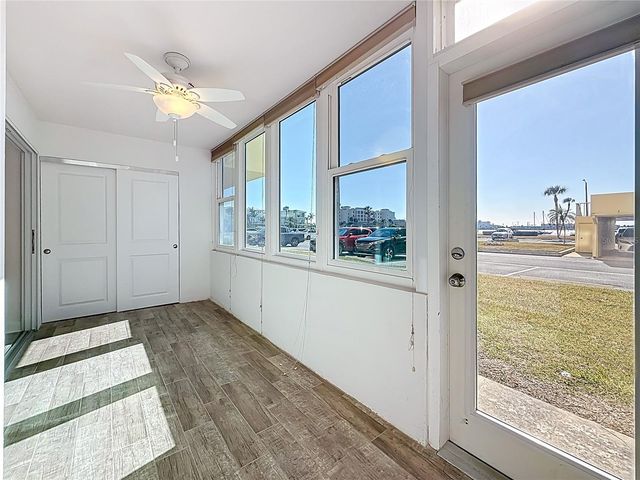 4550 COVE CIRCLE 106, St Petersburg, FL 33708