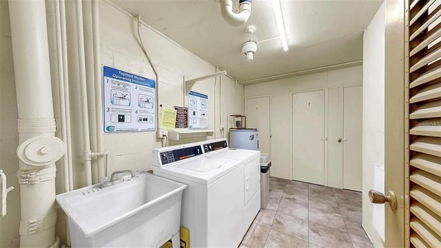 4550 COVE CIRCLE 106, St Petersburg, FL 33708