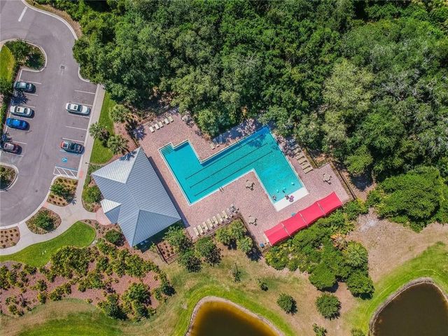 5014 WHITE SANDERLING COURT, Tampa, FL 33619