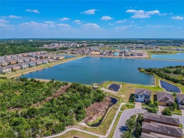 5014 WHITE SANDERLING COURT, Tampa, FL 33619