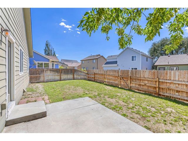 903 Waterglen Dr E, Fort Collins, CO 80524