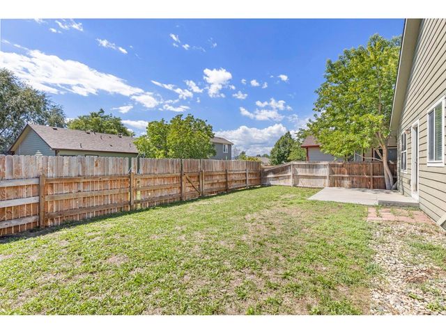 903 Waterglen Dr E, Fort Collins, CO 80524