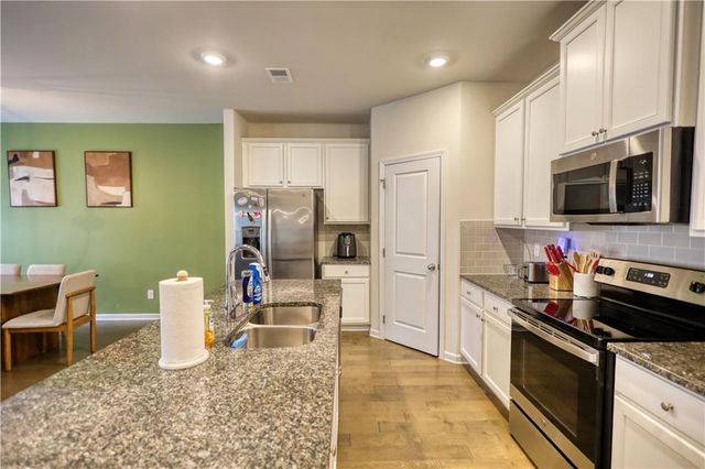 4543 Ashbrooke Trace, Stone Mountain, GA 30083