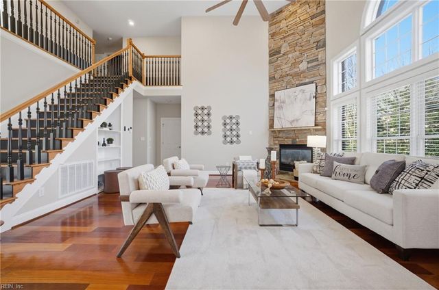 6004 Spinnaker Cove CT, Suffolk, VA 23435