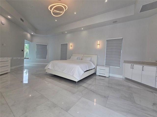 12175 SW 45th Street, Miami, FL 33175
