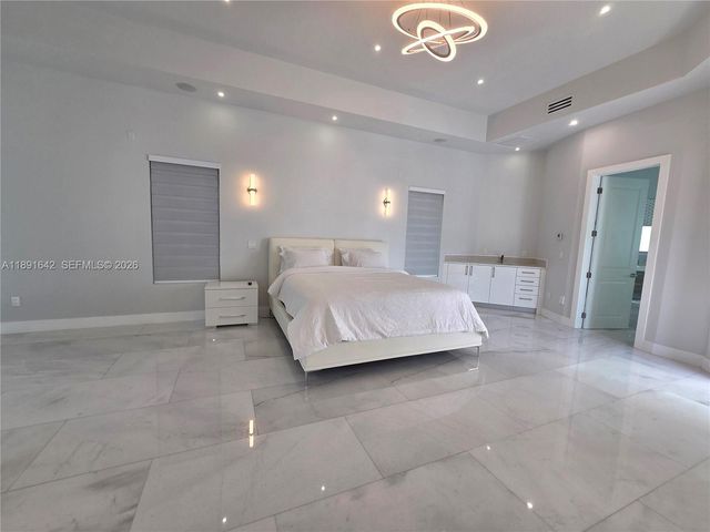 12175 SW 45th Street, Miami, FL 33175