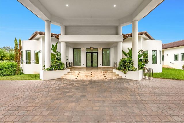 12175 SW 45th Street, Miami, FL 33175