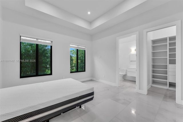 12175 SW 45th Street, Miami, FL 33175