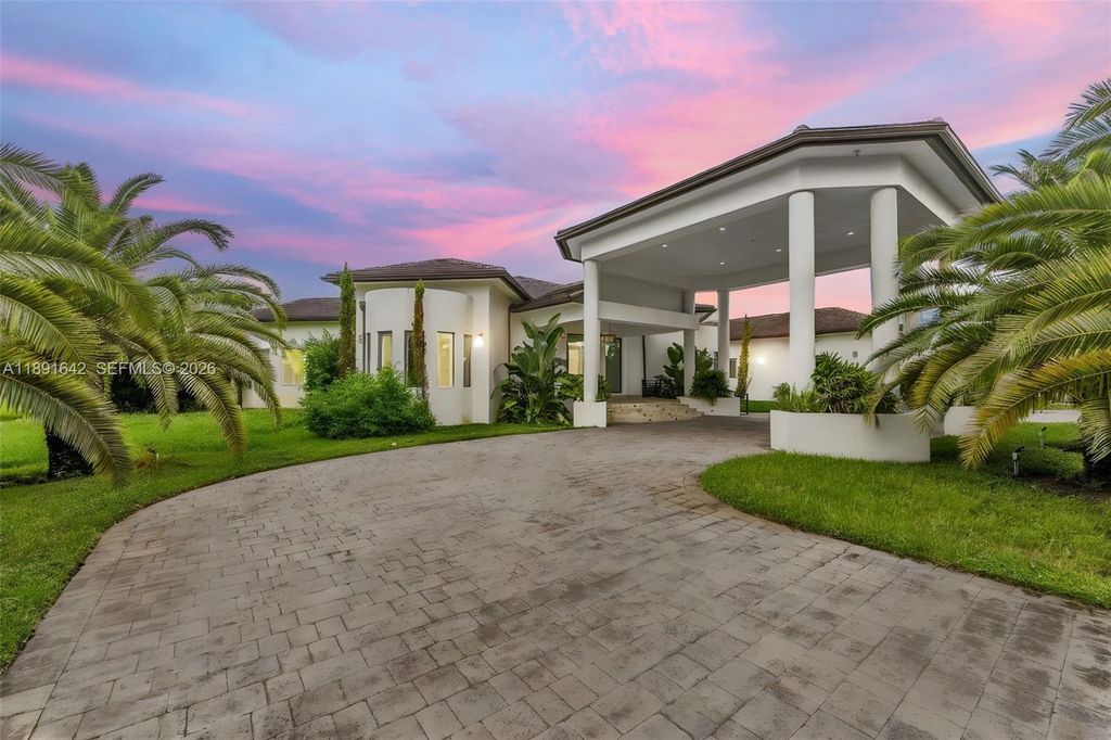 12175 SW 45th Street, Miami, FL 33175