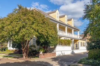 840 HARBOR CREST DR, Memphis, TN 38103