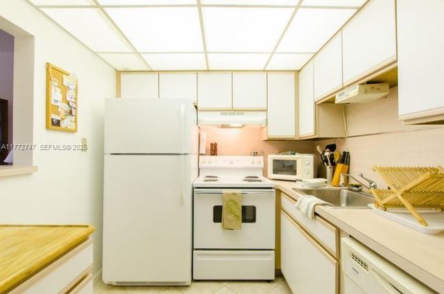 251 Mansfield F 251f 251F, Boca Raton, FL 33434