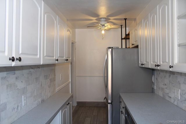 811 Bronx River Road 5A, Yonkers, NY 10708