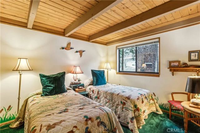 184 Massive, Lake Arrowhead, CA 92317