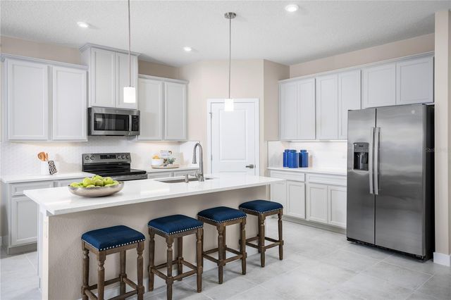 11193 NELLIE CROSSING CIRCLE, Clermont, FL 34711