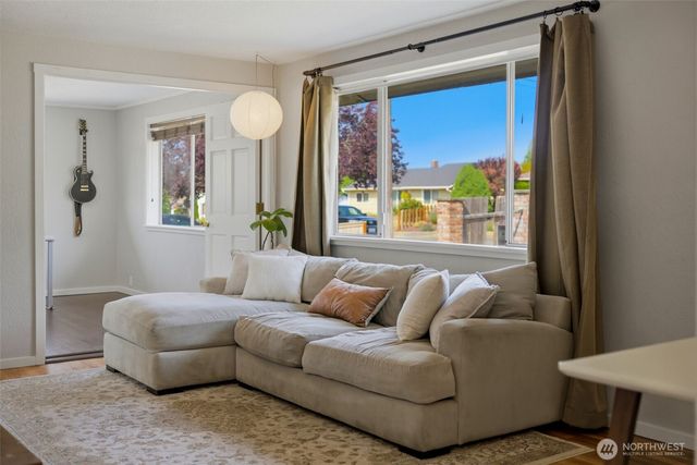 4306 N Highland Avenue, Tacoma, WA 98407