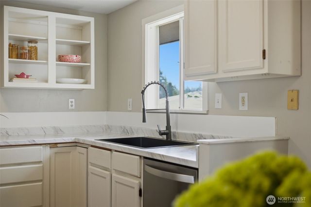 4306 N Highland Avenue, Tacoma, WA 98407