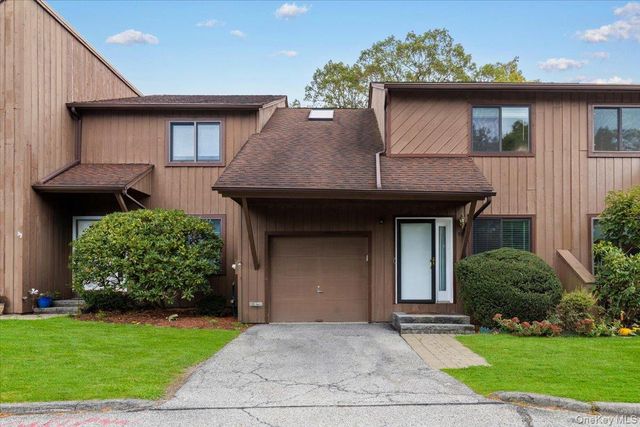 53 Wild Birch Farms 53, Cortlandt Manor, NY 10567