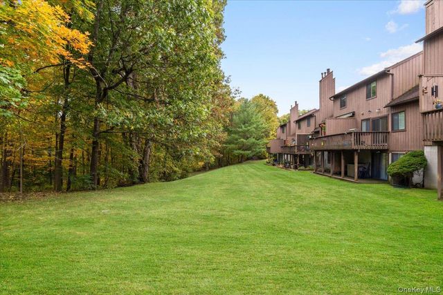 53 Wild Birch Farms 53, Cortlandt Manor, NY 10567