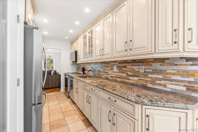 53 Wild Birch Farms 53, Cortlandt Manor, NY 10567