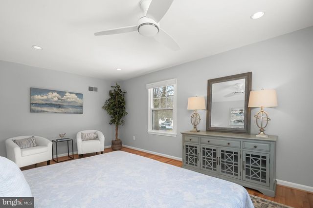 11601 BEDFORDSHIRE AVE, Potomac, MD 20854