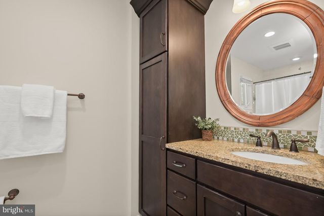 11601 BEDFORDSHIRE AVE, Potomac, MD 20854