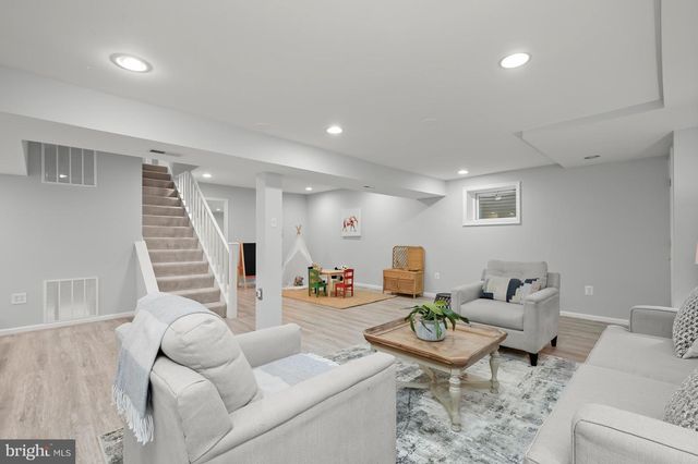 11601 BEDFORDSHIRE AVE, Potomac, MD 20854