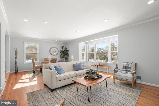 11601 BEDFORDSHIRE AVE, Potomac, MD 20854