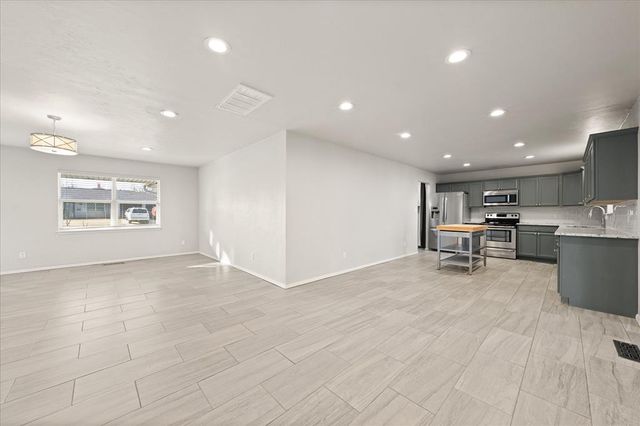 1501 Carlton Way, Oklahoma City, OK 73120