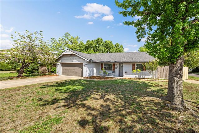 1501 Carlton Way, Oklahoma City, OK 73120