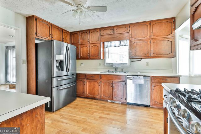 8039 Woods Lane, Jonesboro, GA 30236