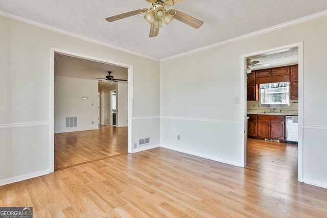 8039 Woods Lane, Jonesboro, GA 30236