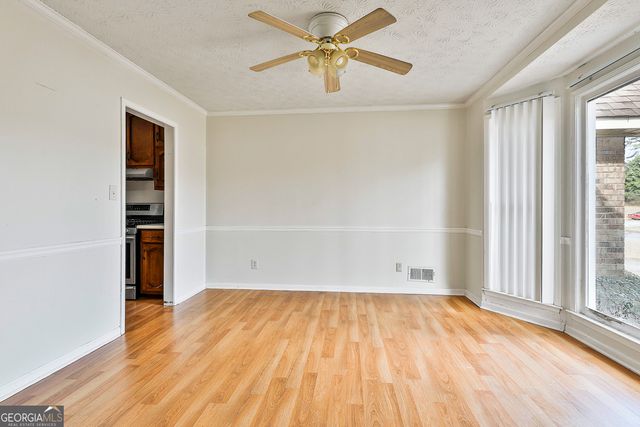 8039 Woods Lane, Jonesboro, GA 30236