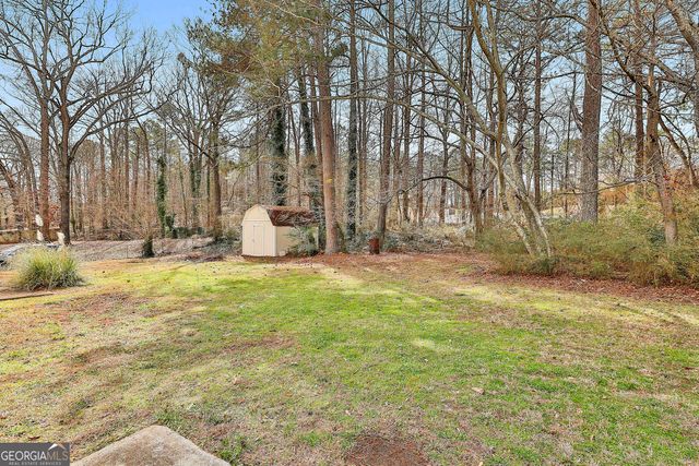 8039 Woods Lane, Jonesboro, GA 30236