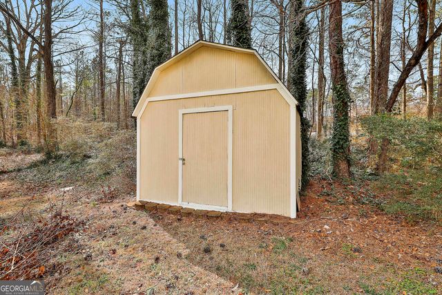 8039 Woods Lane, Jonesboro, GA 30236