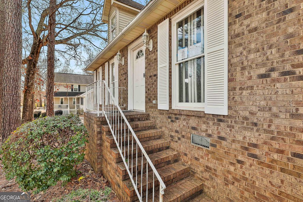8039 Woods Lane, Jonesboro, GA 30236 — photo 4