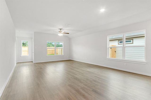 12758 Dina Springs Lane, Magnolia, TX 77354
