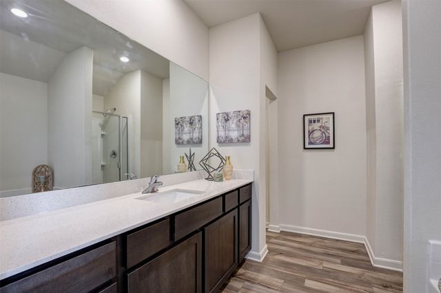 203 Drifter Drive, Newark, TX 76071