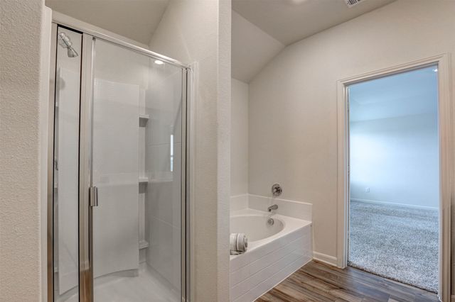 203 Drifter Drive, Newark, TX 76071