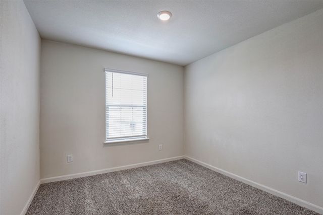 203 Drifter Drive, Newark, TX 76071
