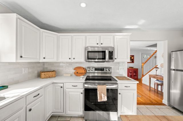 1290 Washington Street, East Bridgewater, MA 02333
