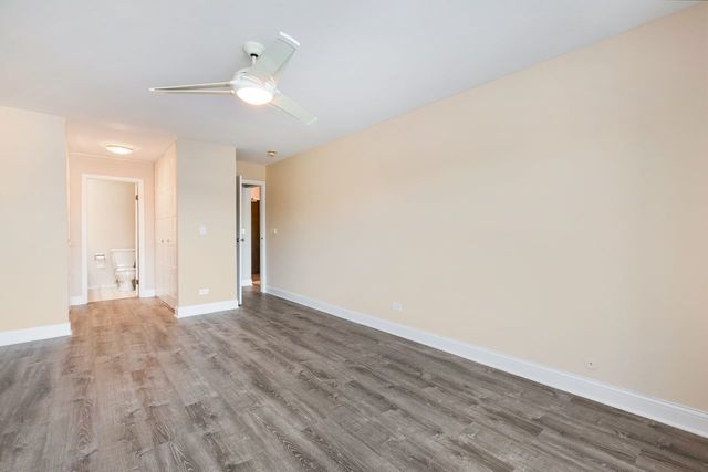 2050 Valencia Drive 300C, Northbrook, IL 60062