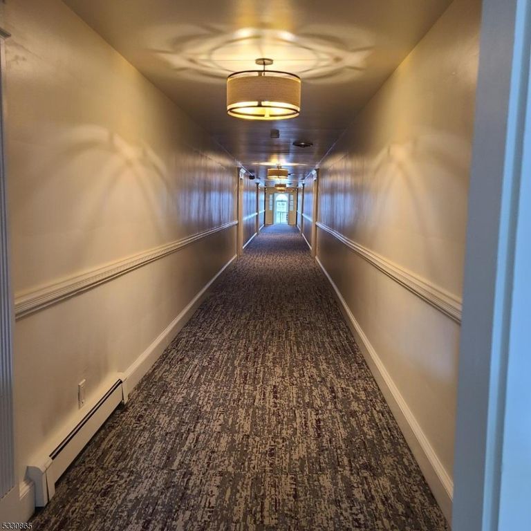 565 Grove St D-3 3, Clifton City, NJ 07013 — photo 3